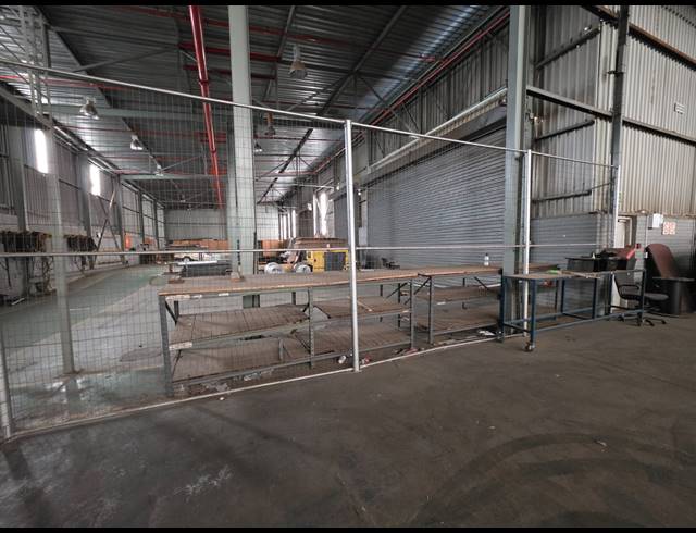 5,057M² WAREHOUSE TO LET IN CITY DEEP